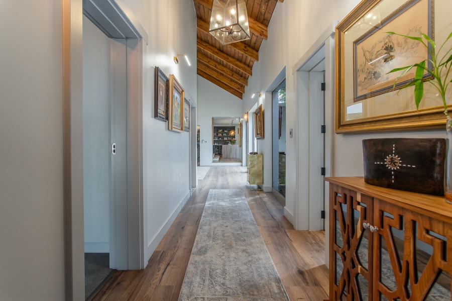 4 Bedroom Property for Sale in Lemoenkloof Western Cape